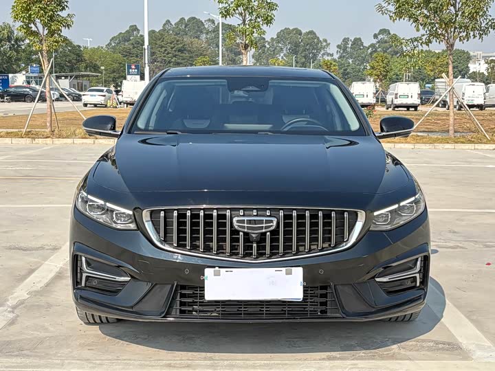 Фото 2 - Geely Preface