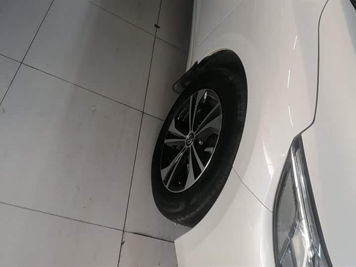 Фото 6 - Nissan Sylphy