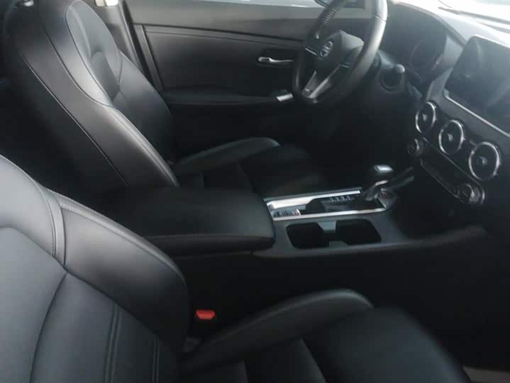 Фото 8 - Nissan Sylphy