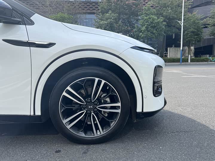 Фото 9 - XPeng G6