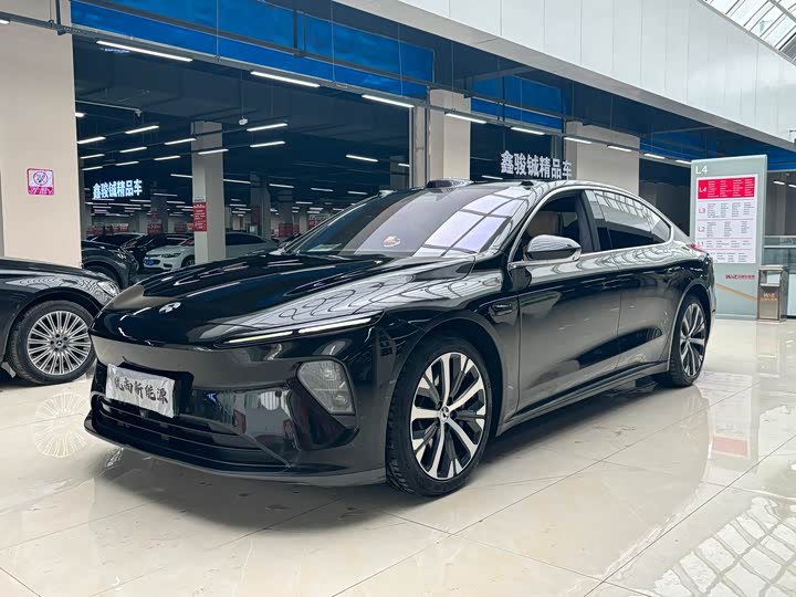 Фото 1 - Nio ET7