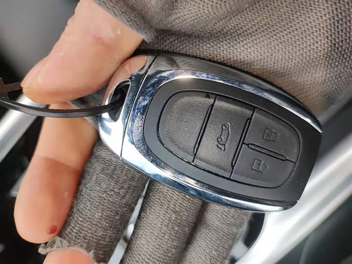 Фото 9 - Maxus G50