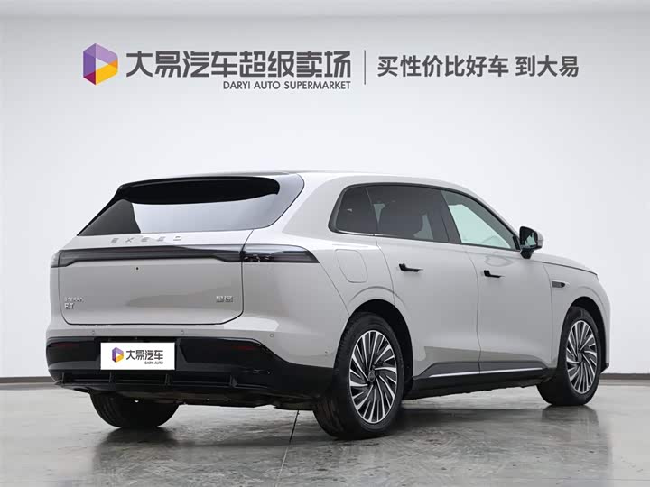 Фото 3 - Exeed Sterra ET