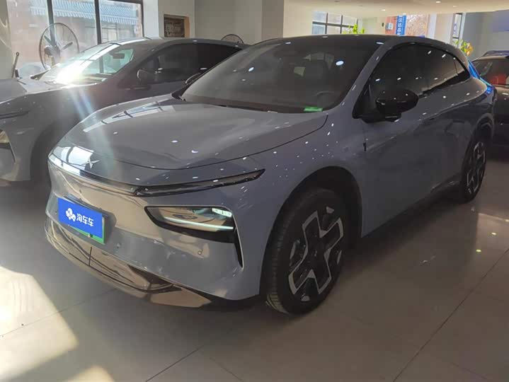 Фото 1 - XPeng G7