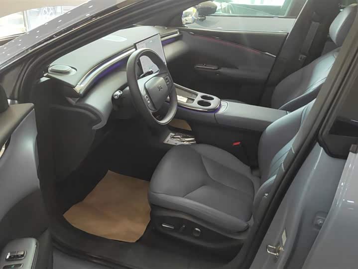 Фото 9 - XPeng G7