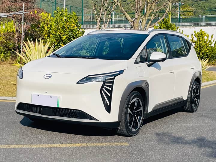 Фото 1 - GAC Aion Y