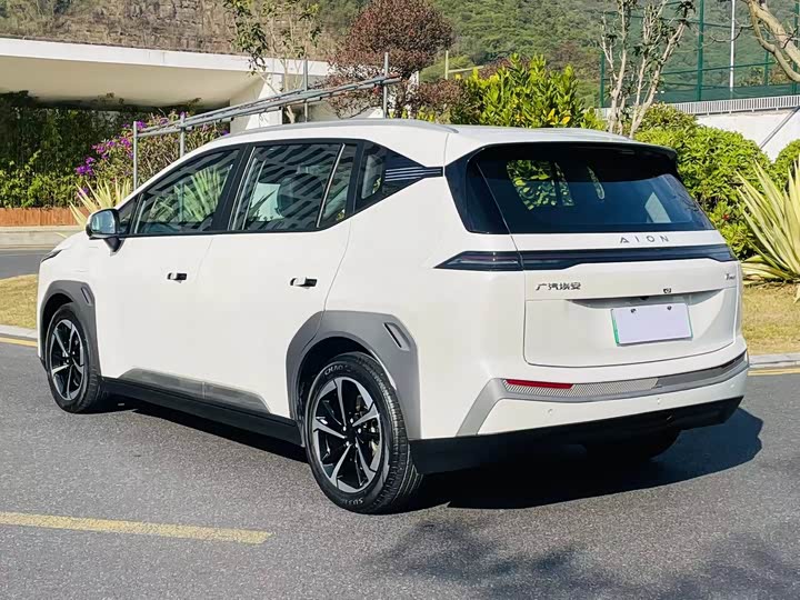 Фото 4 - GAC Aion Y