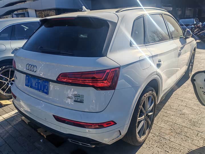 Фото 7 - Audi Q5L