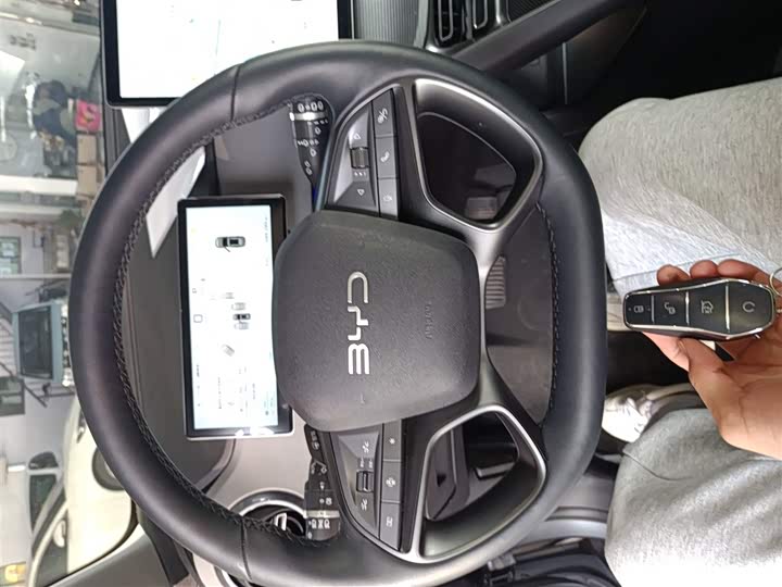 Фото 9 - BYD Sea Lion 05 DM-i Hybrid