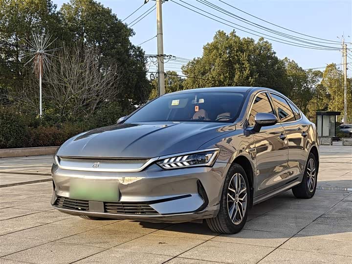 Фото 1 - BYD Qin Plus