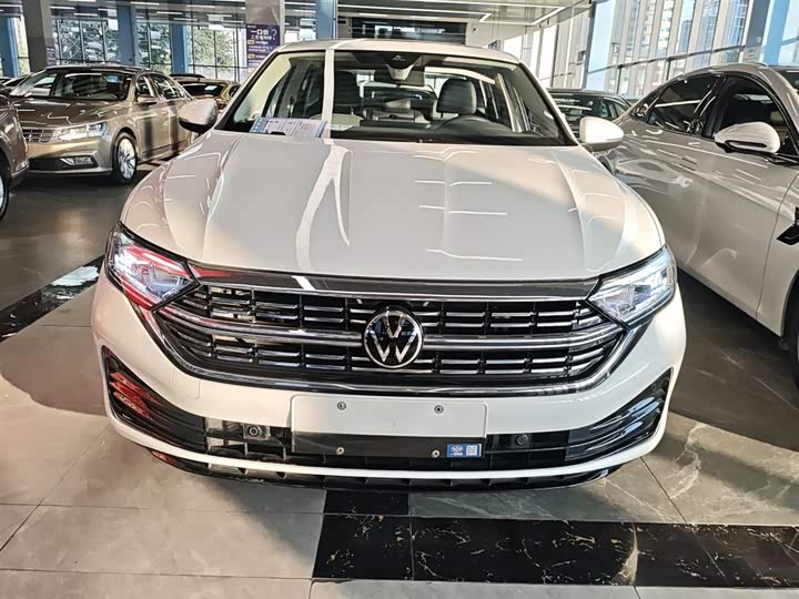 Фото 3 - Volkswagen Sagitar L