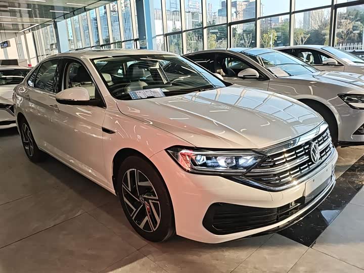 Фото 4 - Volkswagen Sagitar L