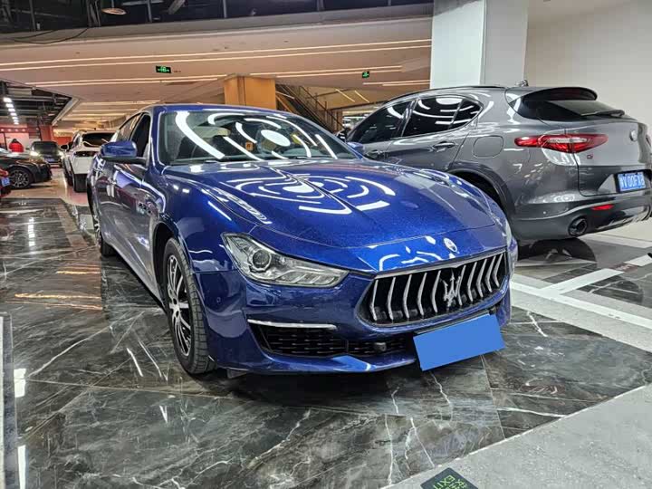 Фото 3 - Maserati Ghibli