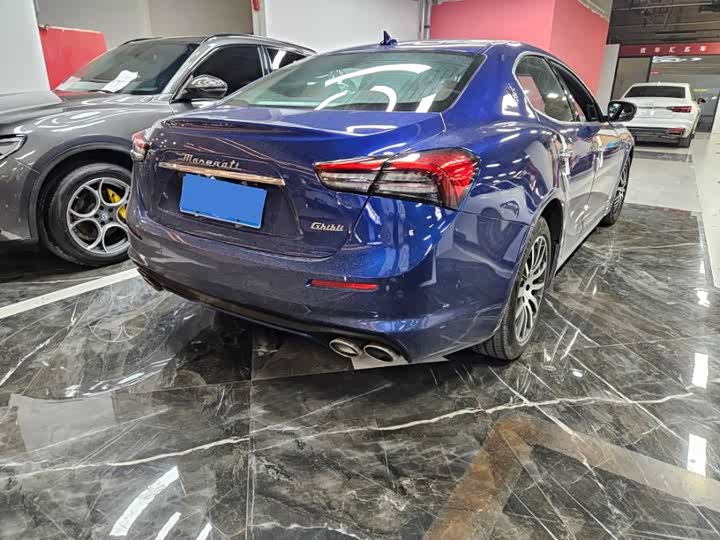 Фото 6 - Maserati Ghibli