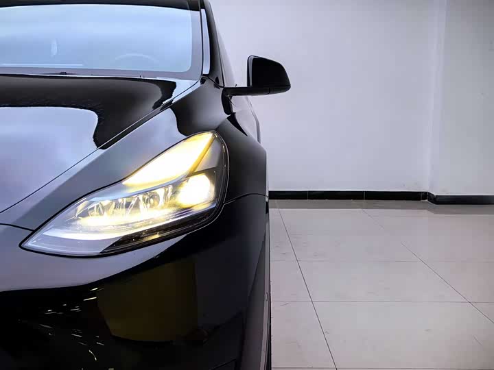 Фото 5 - Tesla Model Y