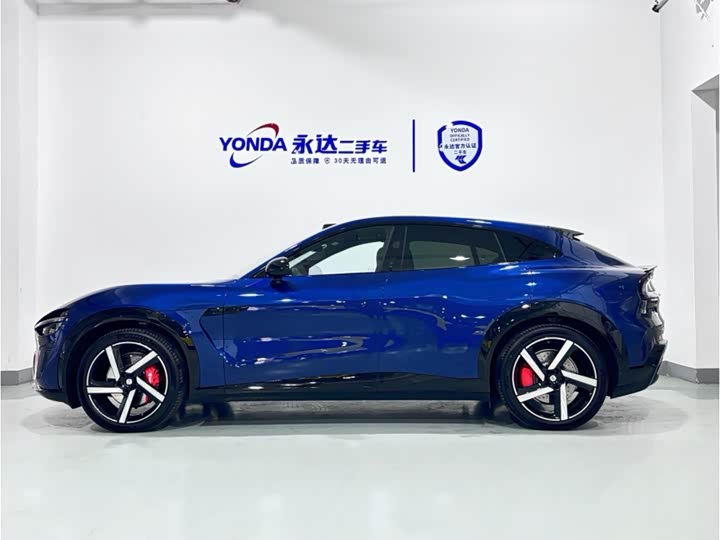 Фото 2 - Xiaomi YU7