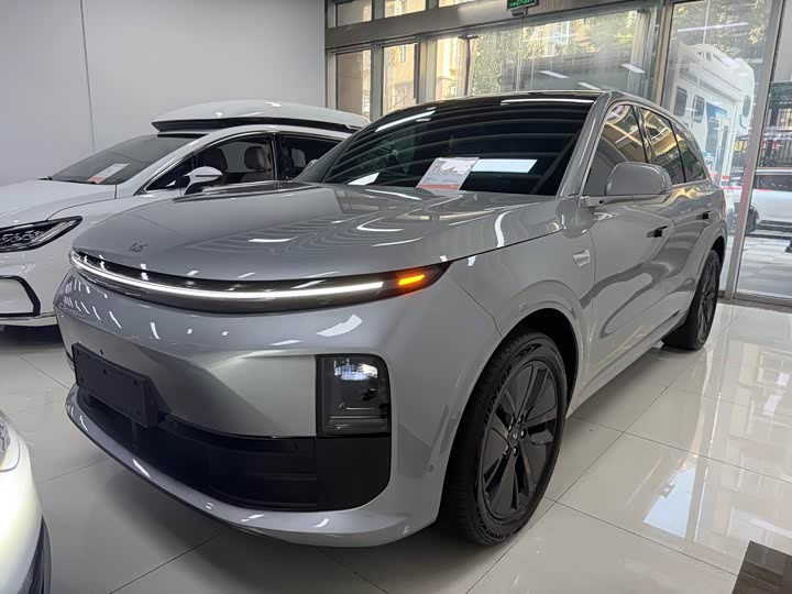 Фото 1 - LiXiang L6