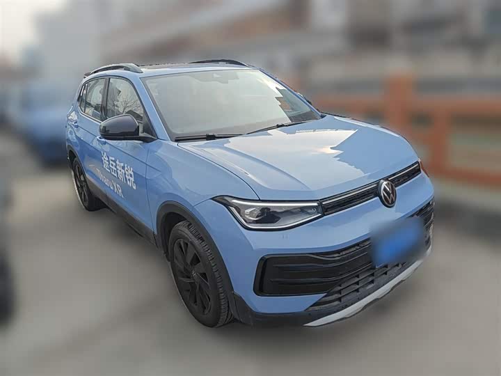 Фото 7 - Volkswagen Tharu