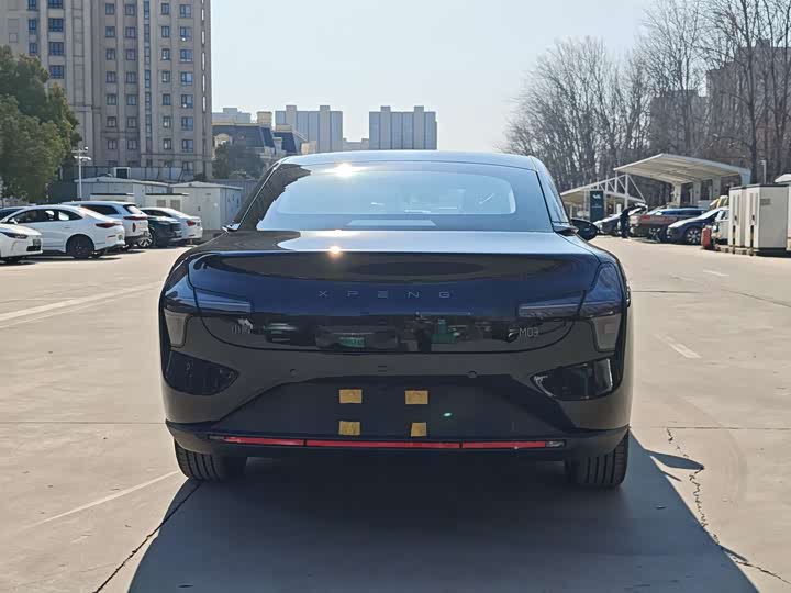 Фото 9 - XPeng Mona M03