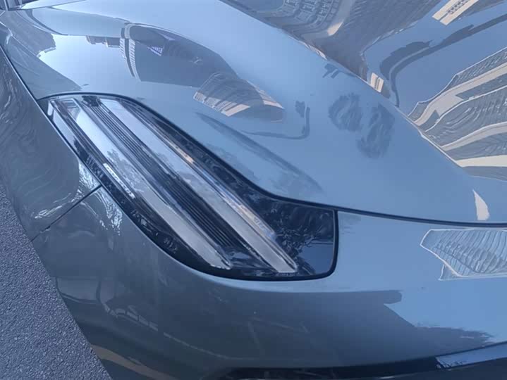 Фото 5 - Zeekr 001