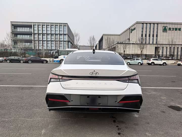 Фото 6 - Hyundai Elantra N line