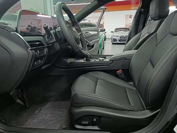 Фото 5 - Cadillac CT5