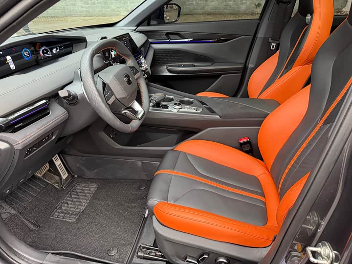 Фото 5 - Changan UNI-V