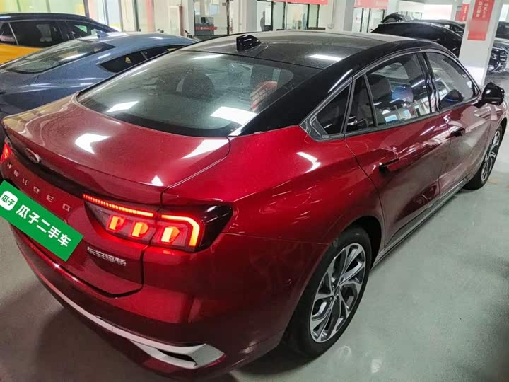 Фото 7 - Ford Mondeo