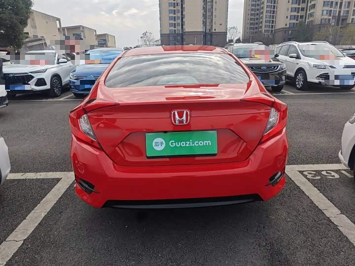 Фото 6 - Honda Civic