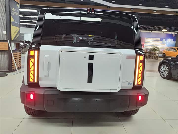 Фото 6 - Chery iCar 03