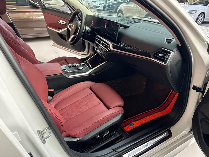 Фото 6 - BMW 3 Series