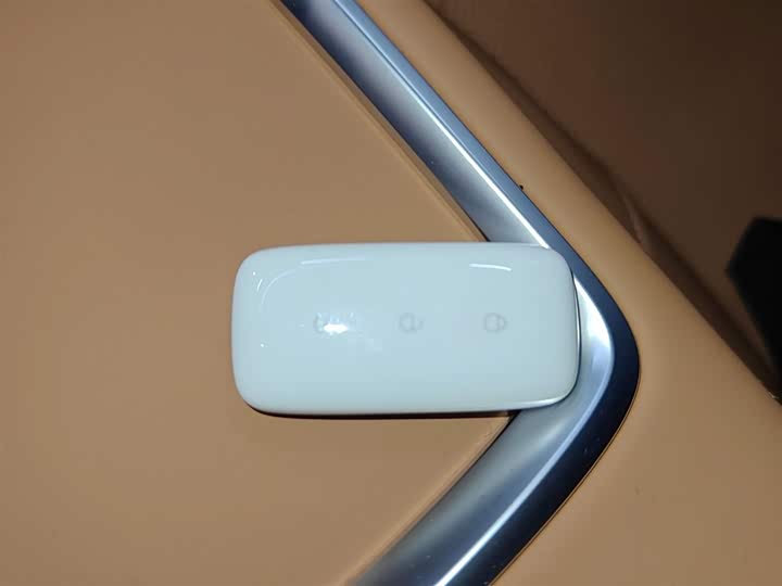 Фото 9 - Geely Galaxy L7