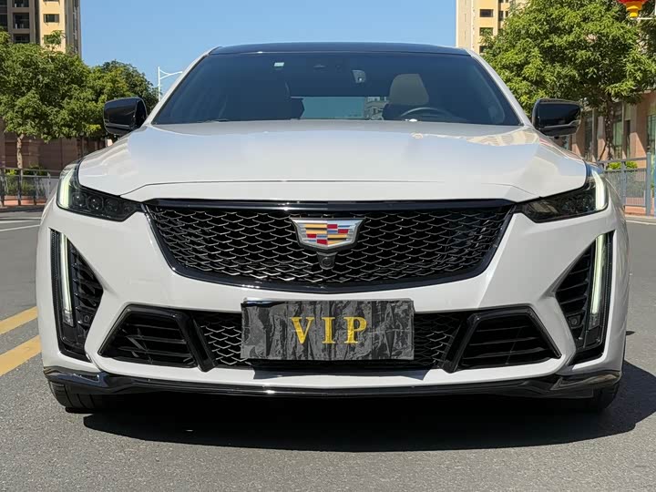Фото 2 - Cadillac CT5
