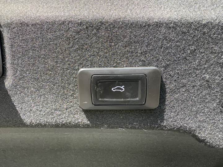 Фото 8 - Cadillac CT5