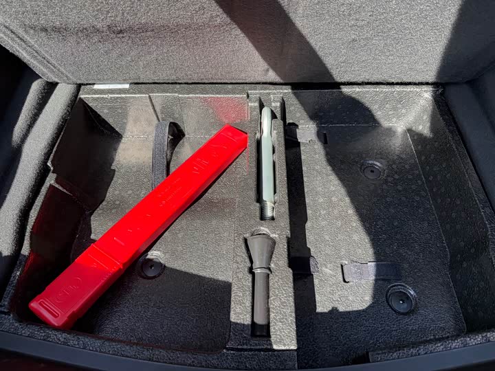 Фото 9 - Cadillac CT5