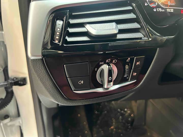 Фото 7 - BMW 5 Series