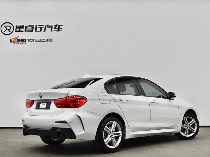 Фото 8 - BMW 1 Series