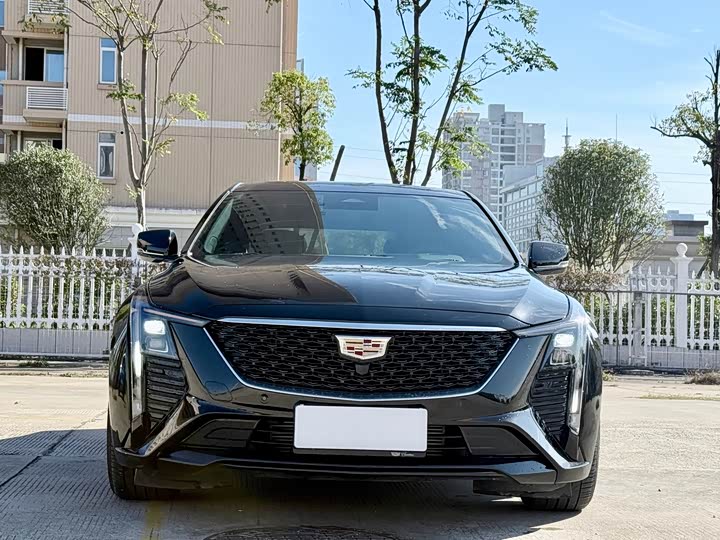 Фото 2 - Cadillac CT5