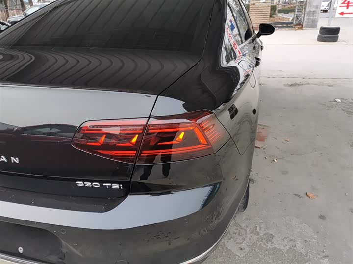 Фото 8 - Volkswagen Magotan