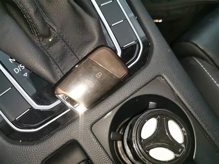 Фото 9 - Volkswagen Magotan