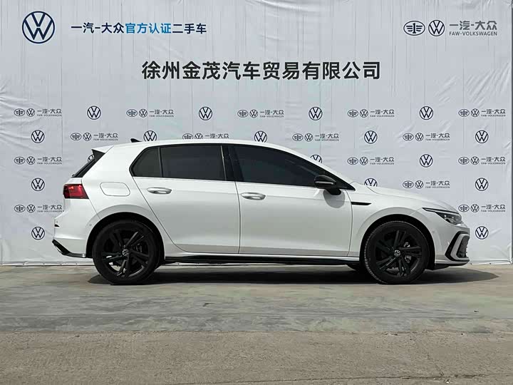 Фото 9 - Volkswagen Golf