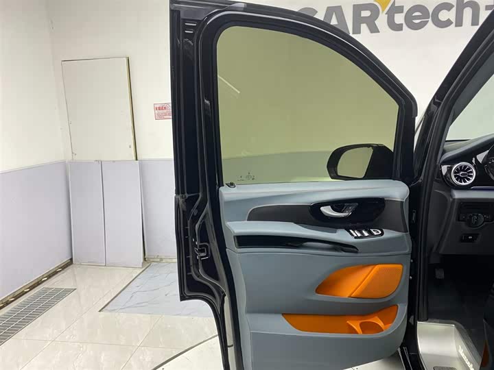 Фото 8 - Mercedes-Benz Vito