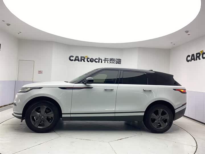 Фото 8 - Land Rover Range Rover Velar