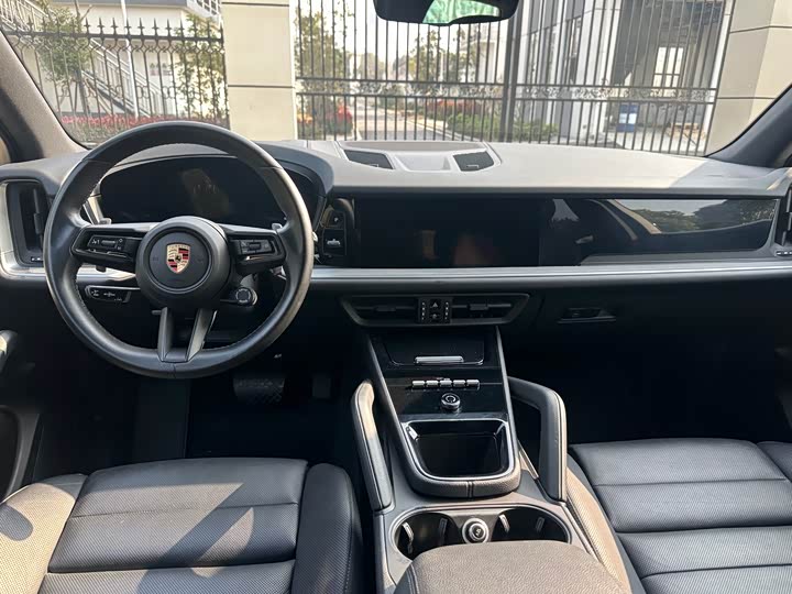 Фото 8 - Porsche Cayenne