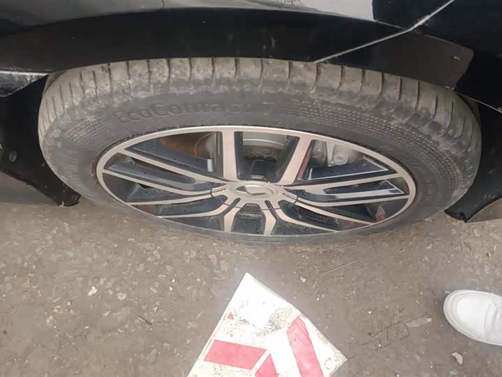 Фото 6 - Denza Z9