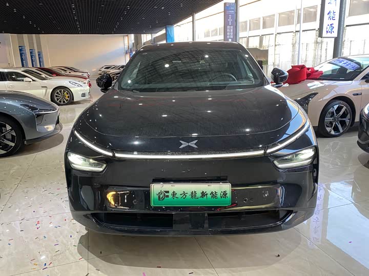 Фото 2 - XPeng G7