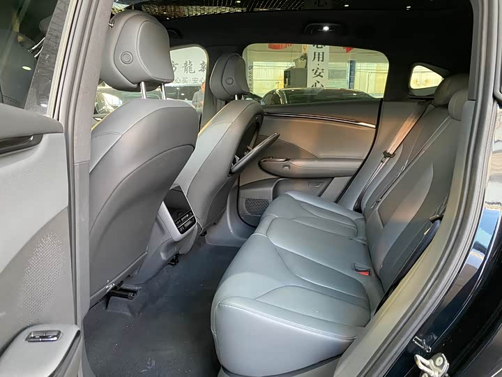 Фото 5 - XPeng G7