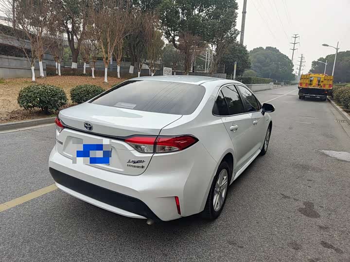 Фото 4 - Toyota Levin