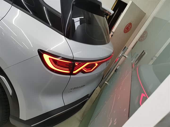 Фото 6 - BYD Yuan Up