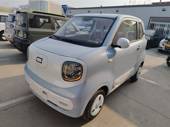 Фото 1 - Bestune Pony